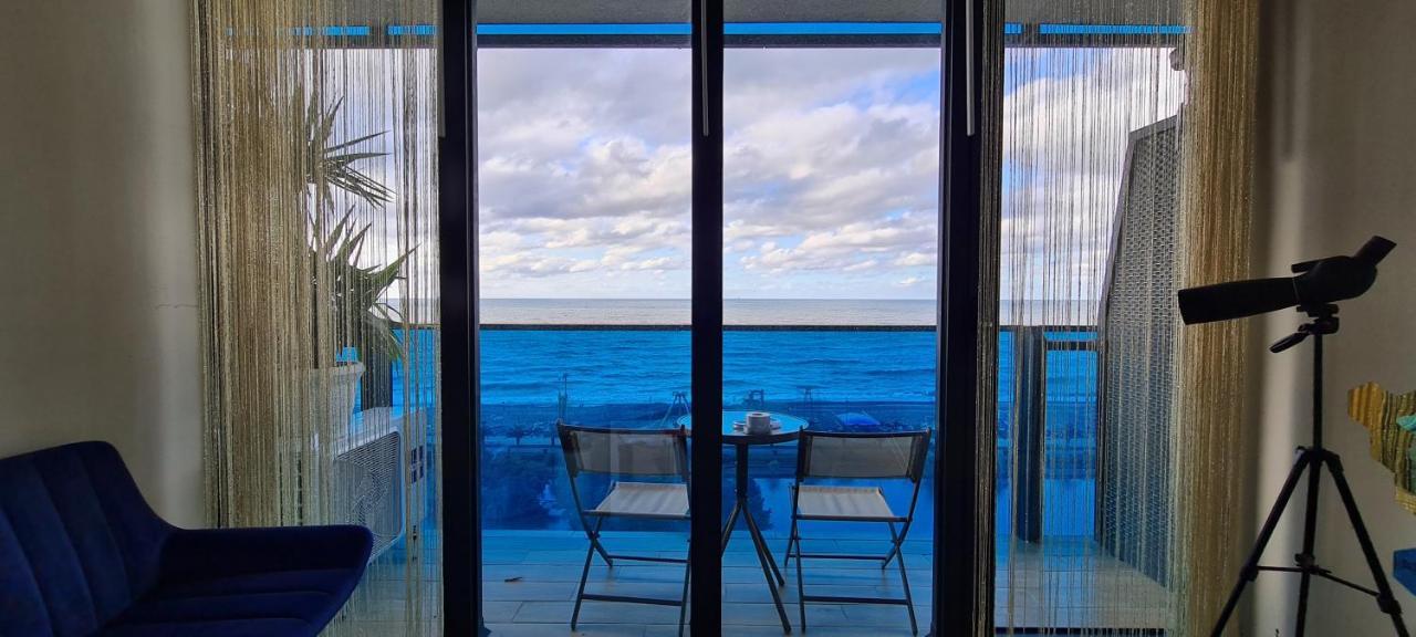 E&S Apartment - Sunset & Sea View Batumi Esterno foto